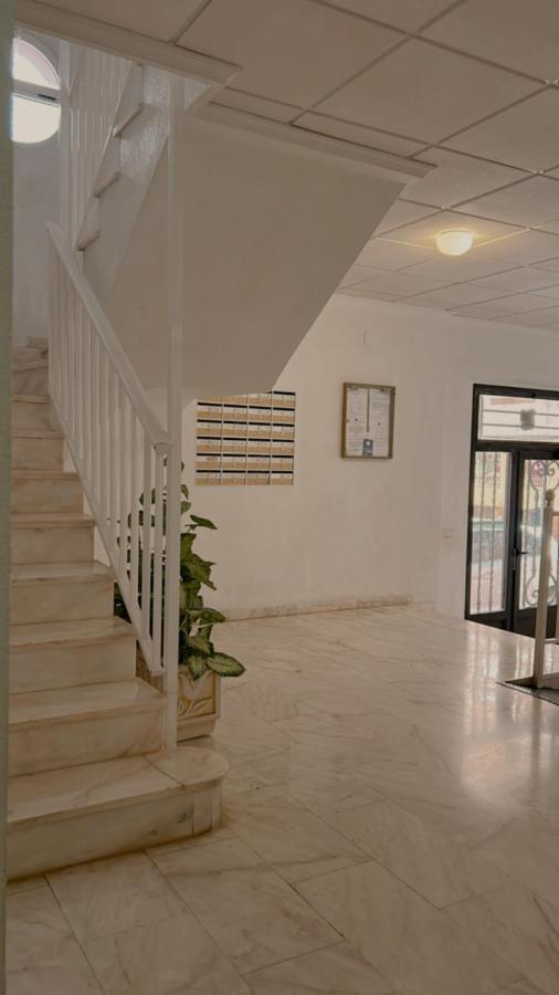Apartamento Playa Del Cura Торрев'єха Екстер'єр фото