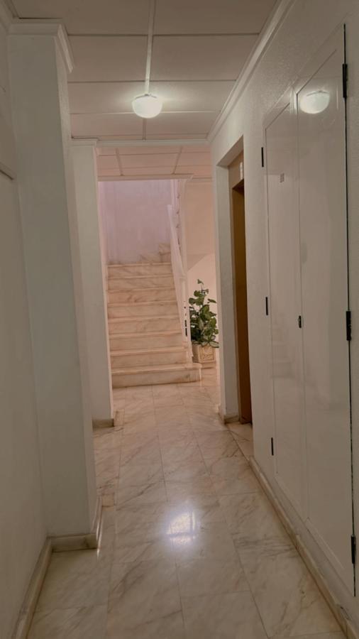 Apartamento Playa Del Cura Торрев'єха Екстер'єр фото