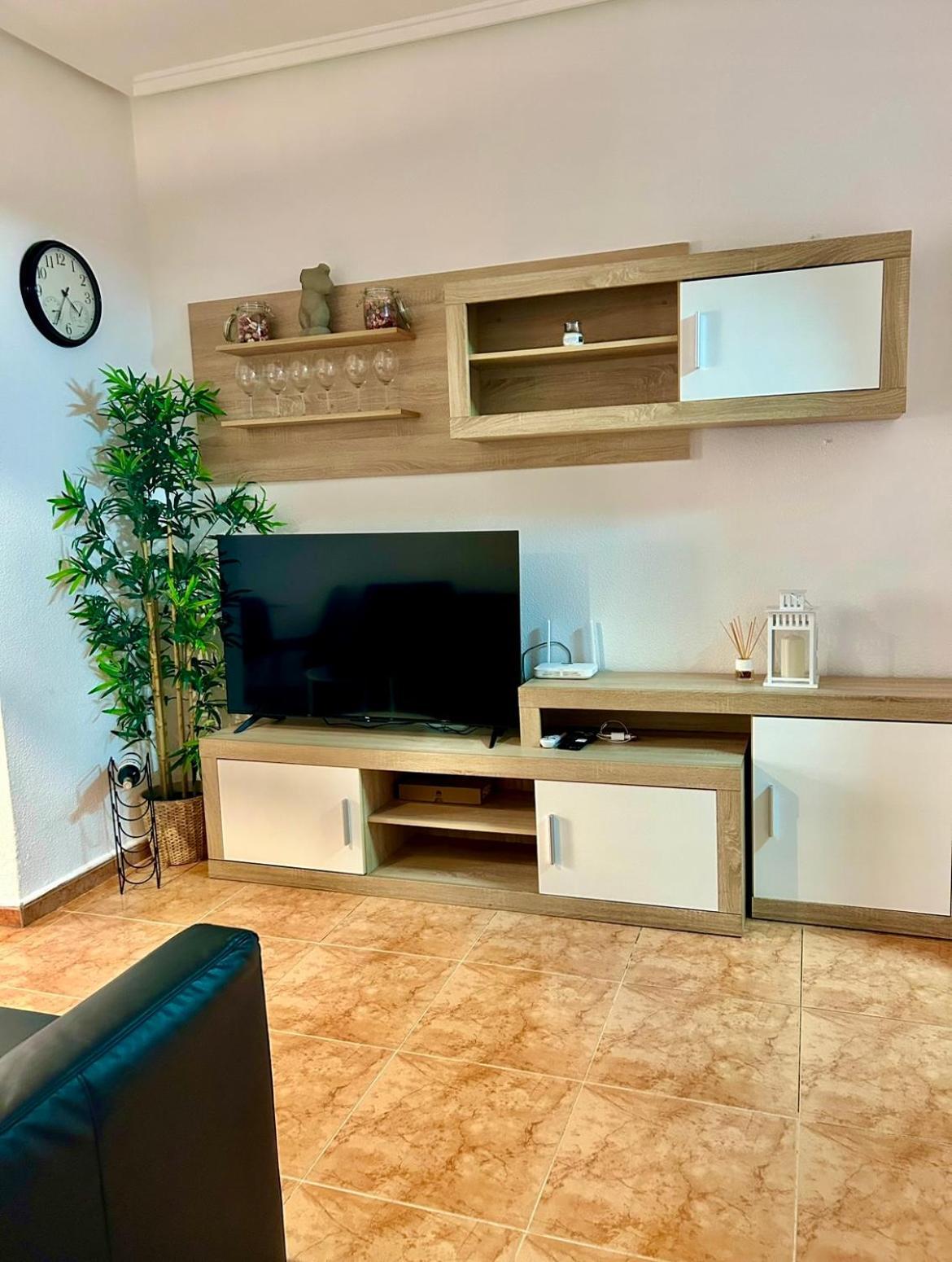 Apartamento Playa Del Cura Торрев'єха Екстер'єр фото